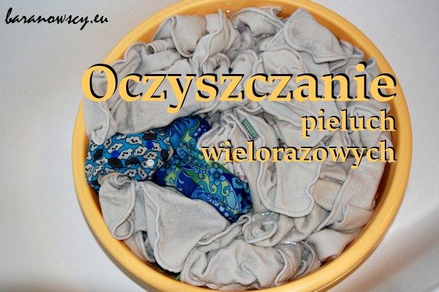 chusteczki nawilżane plastikowe pudelko