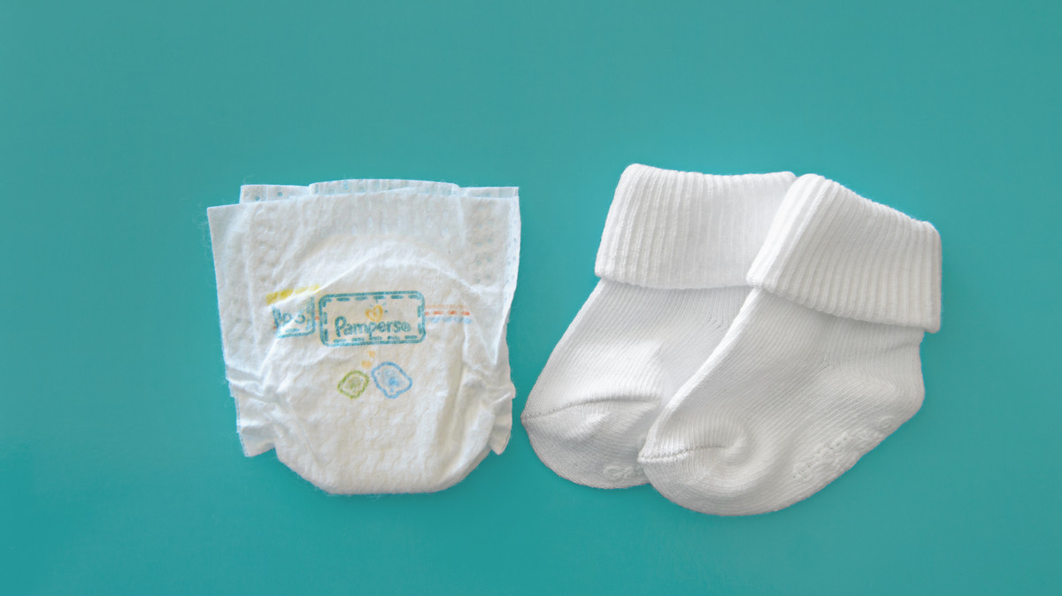 pampers active baby 62 szt