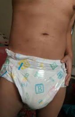 newborn baby pampers