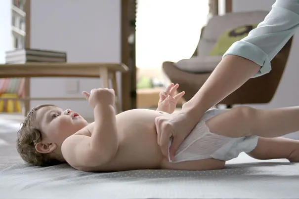 pampers sensitive chusteczki nawilżane 6x56szt